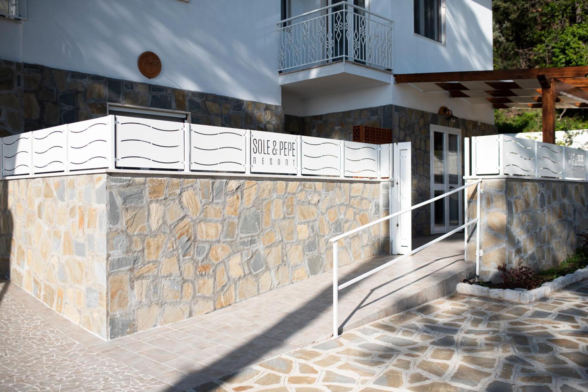 Sole & Pepe Apartment Санта Мария ди Кастелабате Екстериор снимка