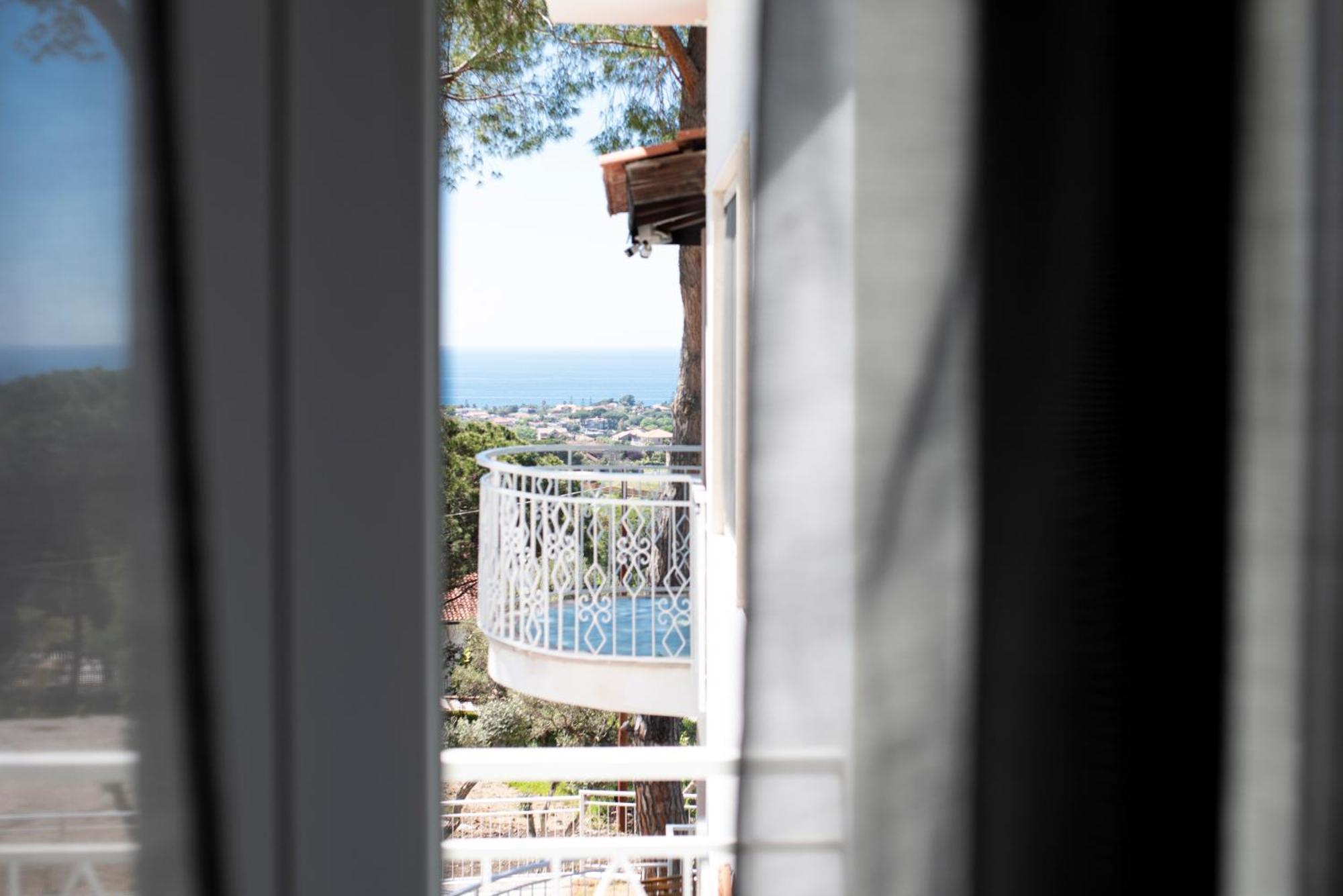 Sole & Pepe Apartment Санта Мария ди Кастелабате Екстериор снимка